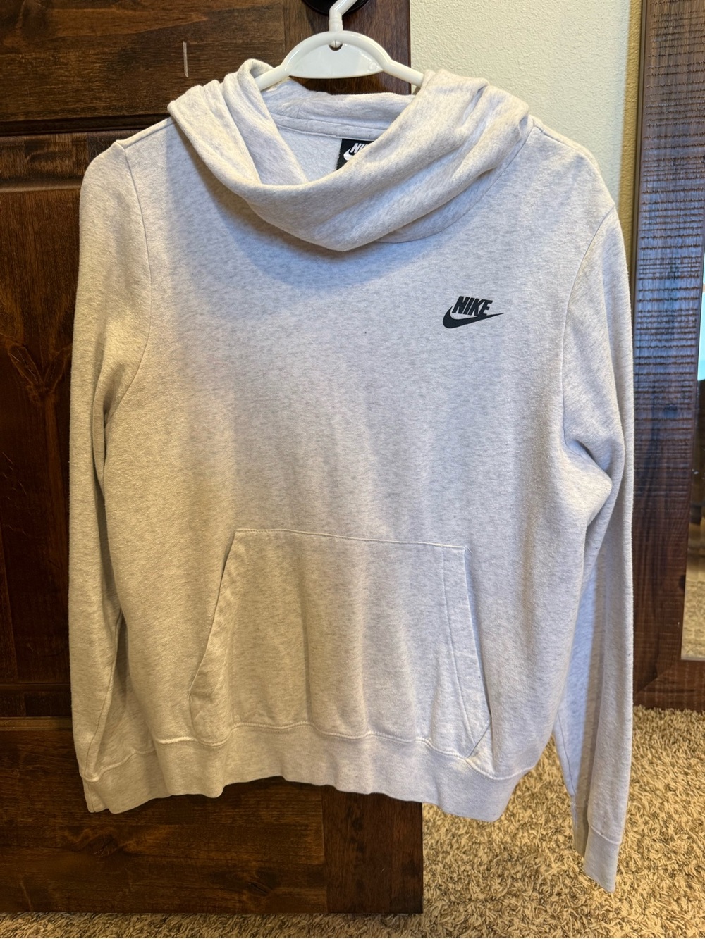 Women’s Nike White Pullover Hoodie